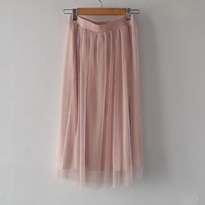 H&M long light pink tutu skirt